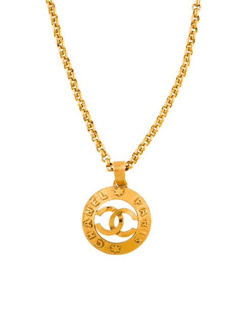 where to buy chanel necklace in singapore|Chanel necklace set.